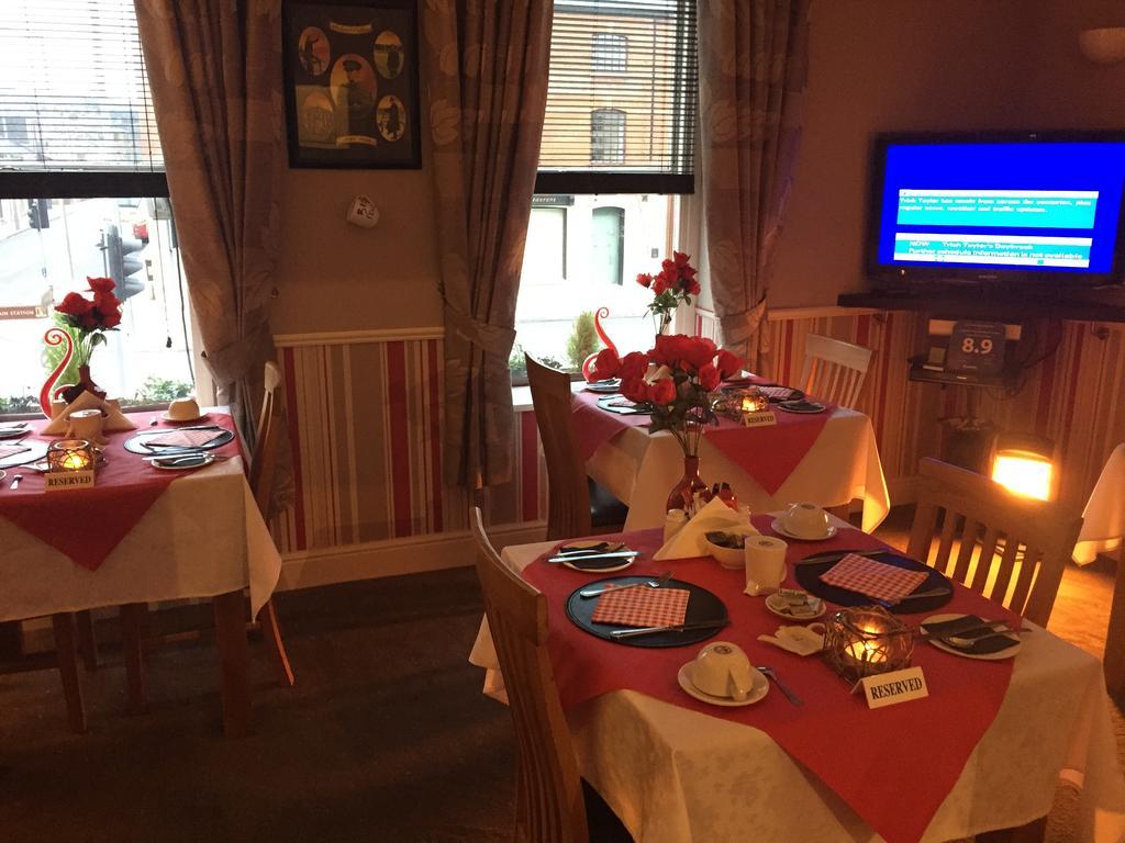 Creedons Traditional Irish Welcome Inn B&B Cork Exterior foto